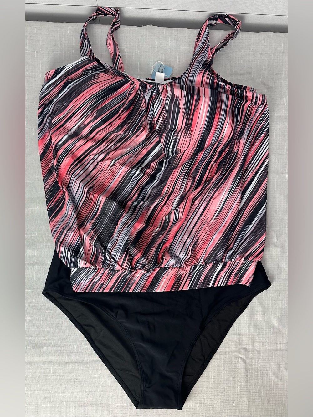 NWT Yonique Tankini Size 18W